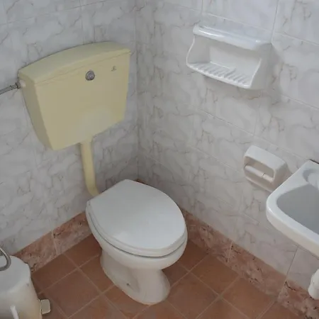 Kardoulis Guest house Milos Island