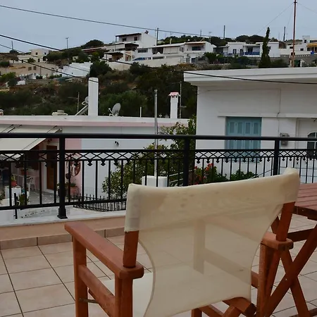 Kardoulis Guest house Milos Island
